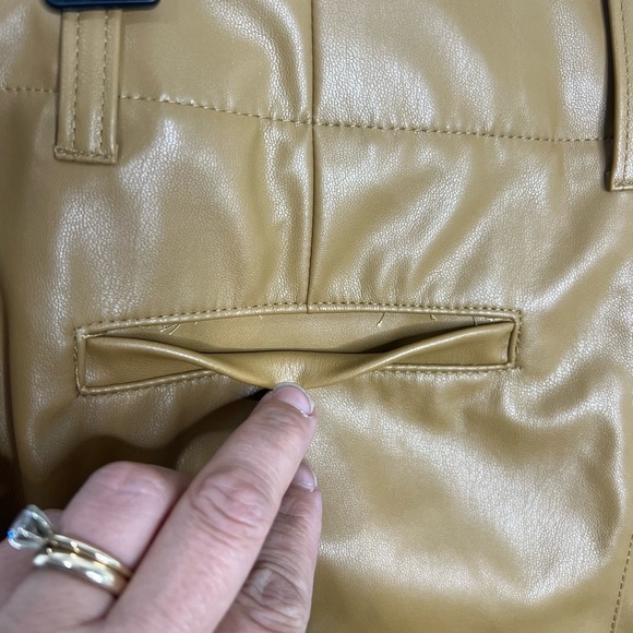 A New Day Ankle Pants - Picture 7 of 10